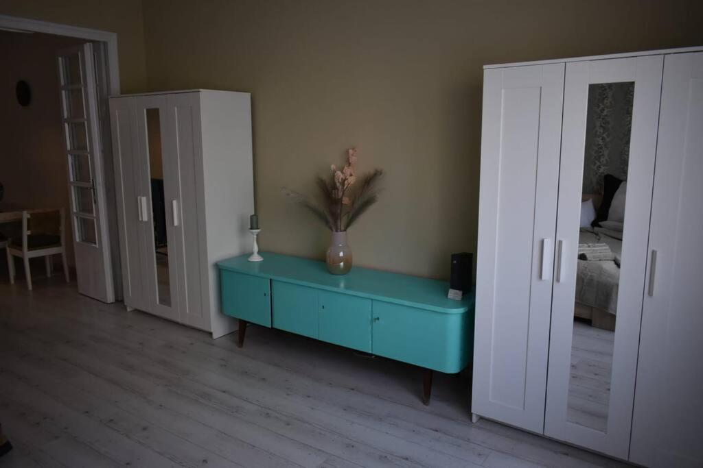 Apartament Kenyelmes Lakas Jo Helyen Budapeszt Zewnętrze zdjęcie
